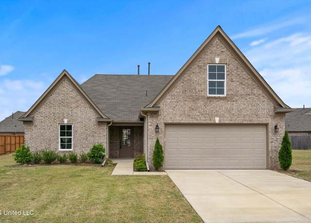 Property at 6504 Carmel Pt, Walls, MS 38680, 4 beds, 2 baths