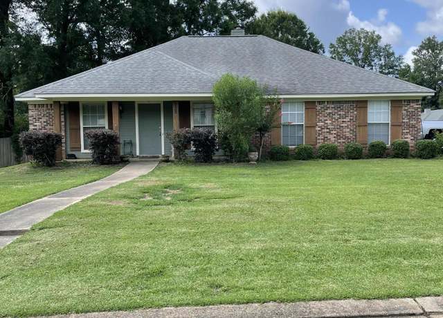 Property at 130 Eastwood Cir, Florence, MS 39073, 3 beds, 2 baths