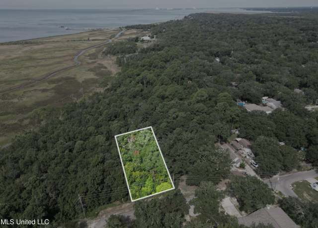 Property at 45 S 11th St, Ocean Springs, MS 39564