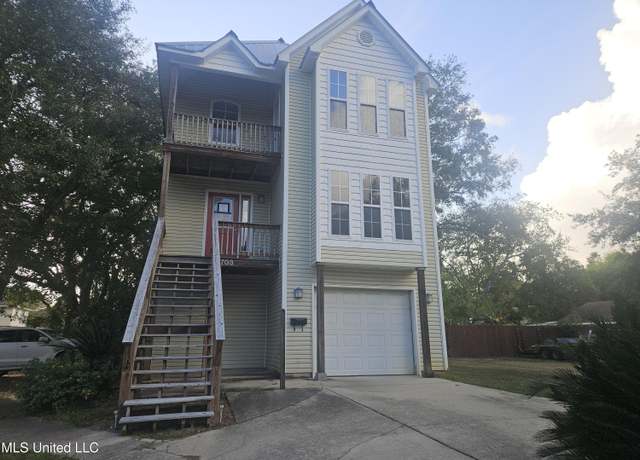 Property at 1703 Resca De La Palma St, Pascagoula, MS 39567, 3 beds, 2.5 baths