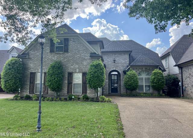 Property at 6447 Cheyenne Dr, Olive Branch, MS 38654, 3 beds, 2.5 baths