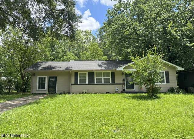 Property at 5448 Crepe Myrtle Dr, Jackson, MS 39206, 4 beds, 2 baths