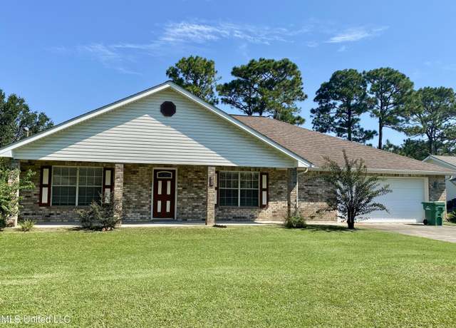 Property at 435 Millbrook Pkwy, Picayune, MS 39466, 3 beds, 2 baths