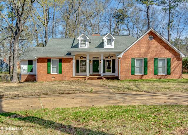 Property at 212 Santa Rosa Ct, Madison, MS 39110, 4 beds, 3 baths