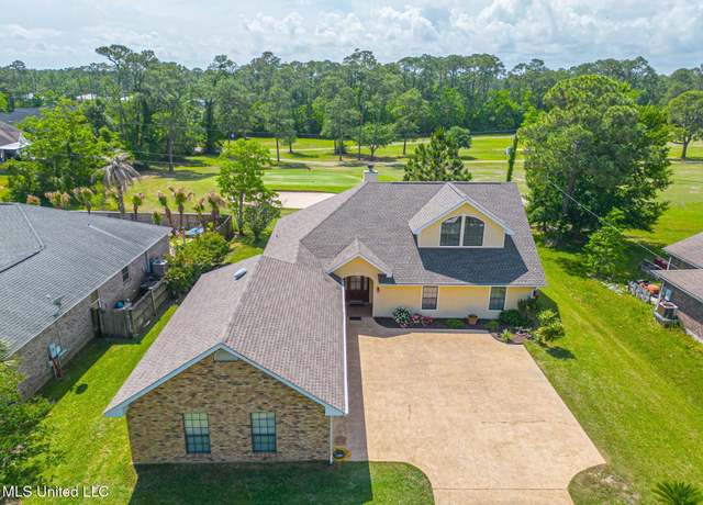 Property at 113 Fernwood Dr, Pass Christian, MS 39571, 5 beds, 4 baths