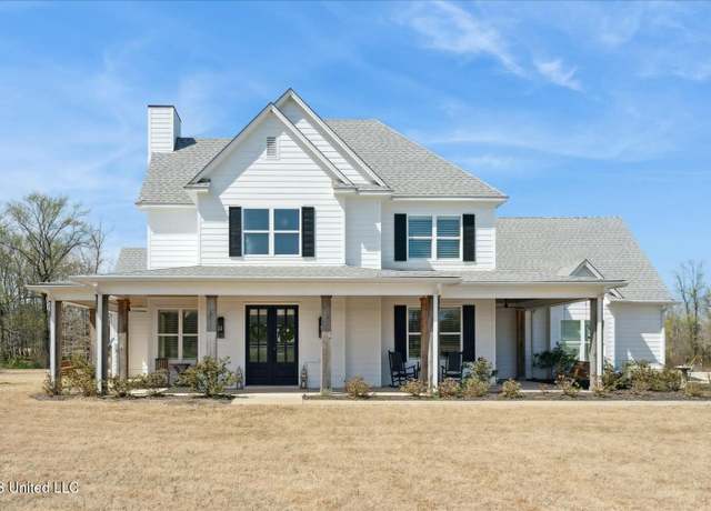 Property at 524 Laws Hill Rd, Holly Springs, MS 38635, 4 beds, 2.5 baths