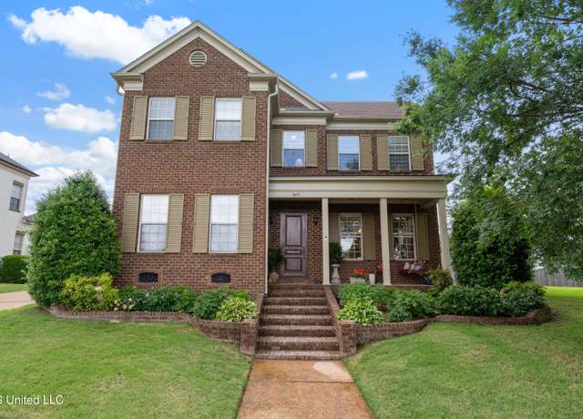 Property at 3095 W Beauvoir Pl, Hernando, MS 38632, 4 beds, 3.5 baths