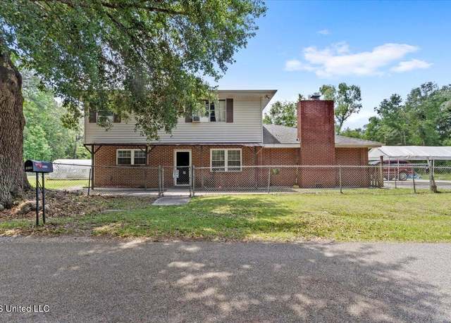 Property at 6005 Cypress Dr, Kiln, MS 39556, 4 beds, 2 baths
