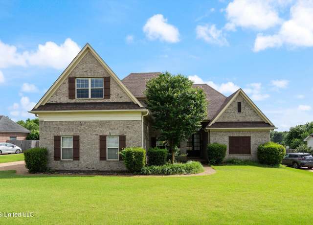 Property at 12857 Arbor Dr, Olive Branch, MS 38654, 4 beds, 3 baths