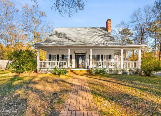 Property at 16649 Old River Rd, Vancleave, MS 39565, 3 beds, 2.5 baths