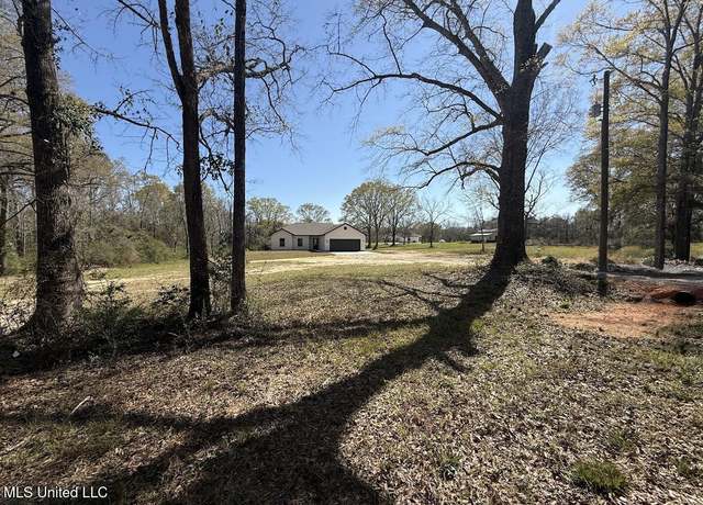 Property at 432 Restertown Rd, Poplarville, MS 39470, 4 beds, 2 baths