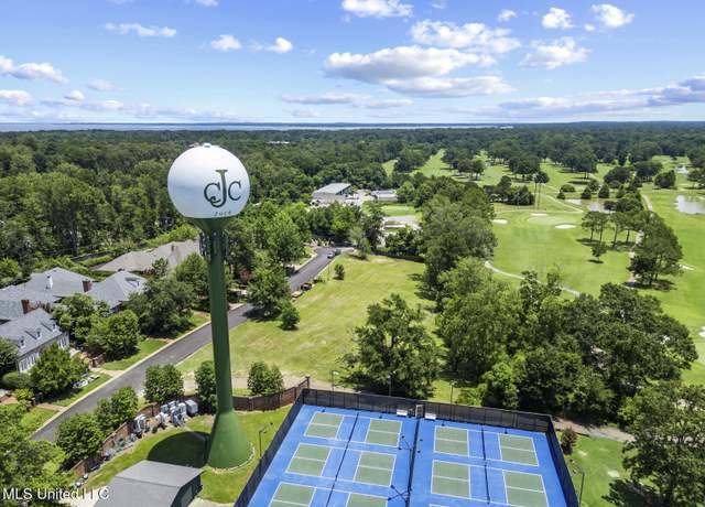 Property at St Andrews Dr, Jackson, MS 39211