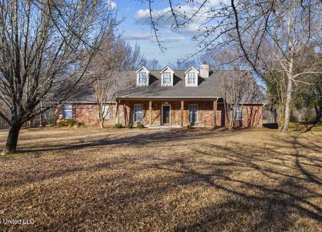 Property at 556 Countryside Pl, Madison, MS 39110, 4 beds, 3 baths