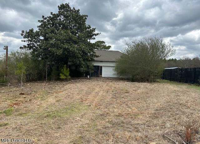 Property at 132 Church Ln, Canton, MS 39046, 3 beds, 2 baths