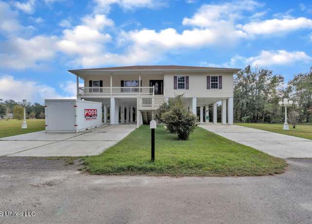 Property at 10053 Kingston Rd, Bay Saint Louis, MS 39520, 4 beds, 2.5 baths