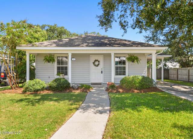 Property at 311 Demontluzin Ave, Bay Saint Louis, MS 39520, 2 beds, 1 bath