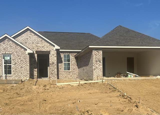 Property at 134 Madisonville Dr, Canton, MS 39046, 3 beds, 2 baths