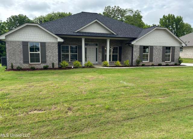 Property at 7723 Mary Mccoy Dr, Horn Lake, MS 38637, 4 beds, 2 baths