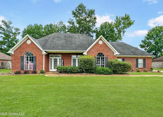 Property at 324 White Sand Rd, Florence, MS 39073, 3 beds, 2 baths