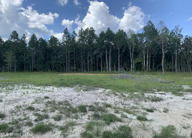 Property at Oak Terrace Ter, Gulfport, MS 39503