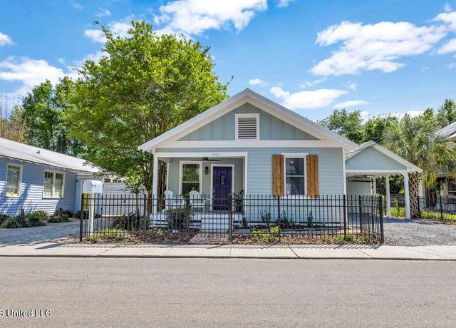 Property at 234 Washington St, Bay Saint Louis, MS 39520, 2 beds, 2 baths