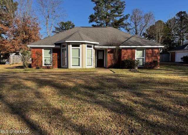 Property at 473 Mockingbird Ln, Madison, MS 39110, 3 beds, 2 baths