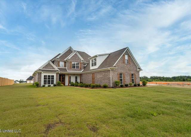 Property at 1748 Baisley Dr, Nesbit, MS 38651, 4 beds, 3 baths