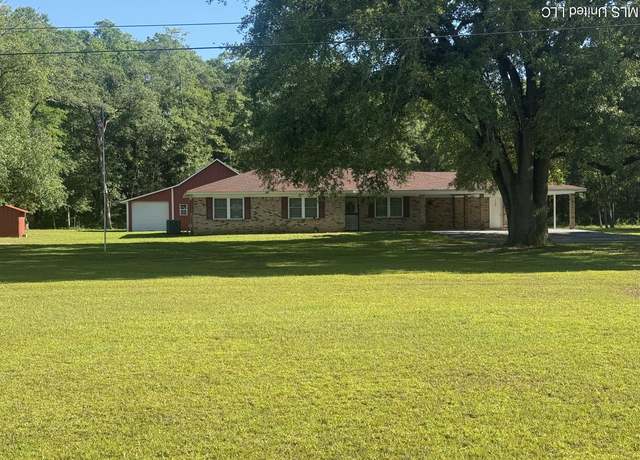 Property at 6709 Caraway Rd, Moss Point, MS 39562, 3 beds, 1.5 baths