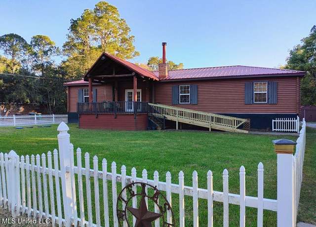 Property at 2845 N 20th St, Ocean Springs, MS 39564, 3 beds, 3 baths