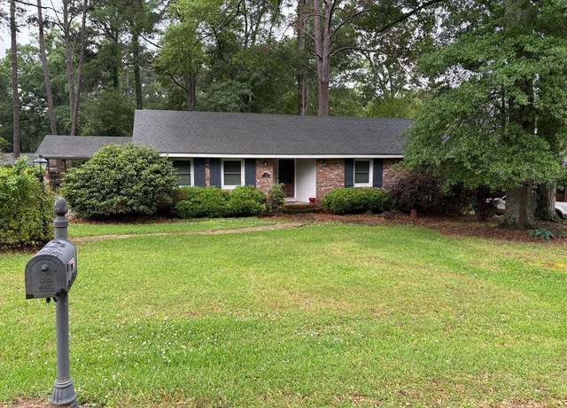 Property at 103 S South St, Brookhaven, MS 39601, 3 beds, 2 baths