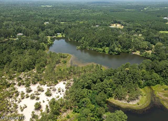 Property at 1157 960 Hwy, Clinton, MS 70722