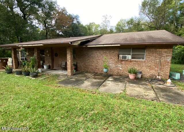 Property at 20042 Townsend Flurry Rd, Long Beach, MS 39560, 4 beds, 2 baths