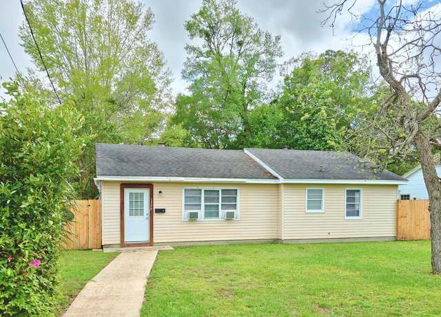 Property at 1775 Vaughn St, Biloxi, MS 39531, 3 beds, 1 bath