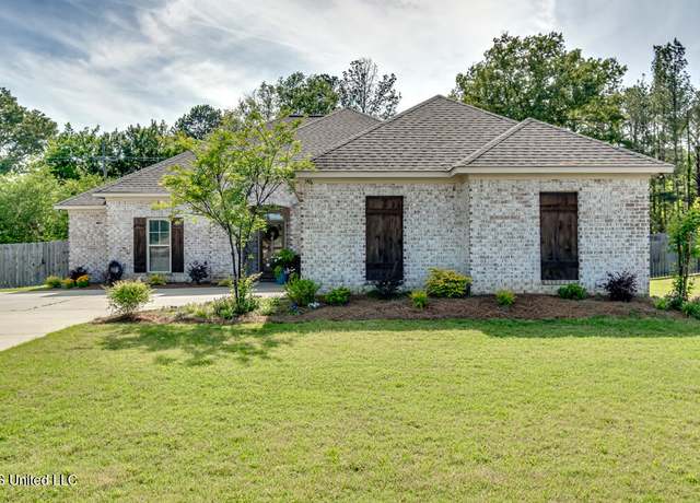 Property at 146 Western Ridge Cir, Canton, MS 39046, 3 beds, 2 baths