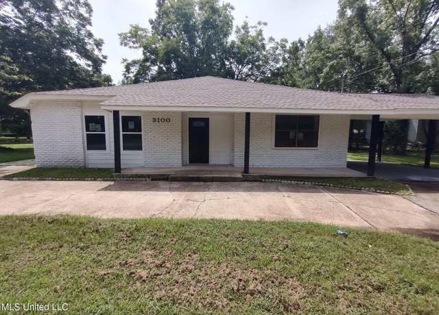 Property at 3100 Bellview Ave, Moss Point, MS 39563, 4 beds, 2 baths