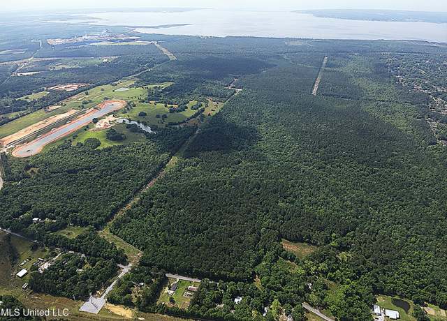 Property at W Interstate 10, Pass Christian, MS 39571