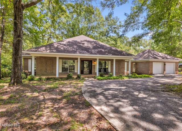 Property at 23512 Success Rd, Saucier, MS 39574, 3 beds, 2.5 baths