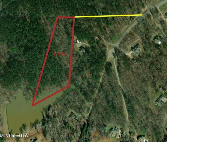 Property at 1074 Ridgeside Dr, Brandon, MS 39042