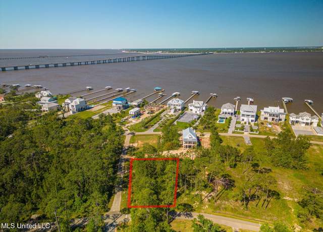 Property at 621 Ponce De Leon Blvd, Pass Christian, MS 39571