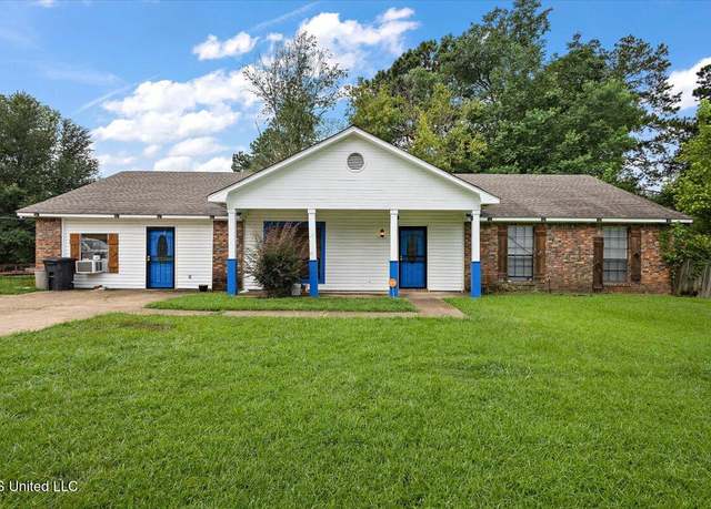 Property at 5001 Raintree Dr, Byram, MS 39272, 3 beds, 2.5 baths