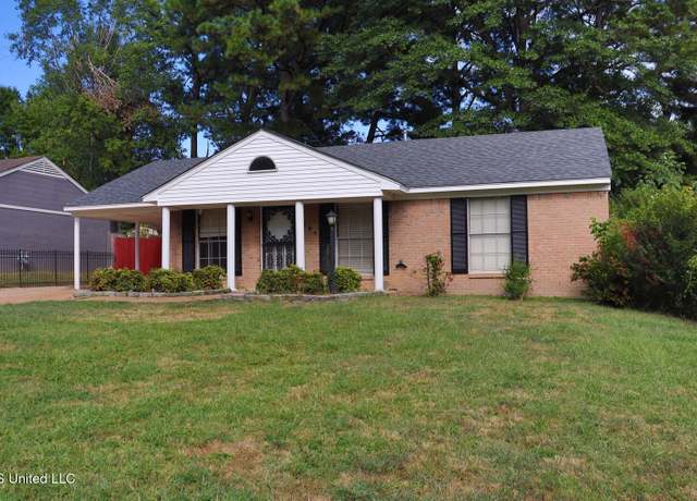 Property at 8194 Elmbrook Dr, Southaven, MS 38671, 3 beds, 1.5 baths