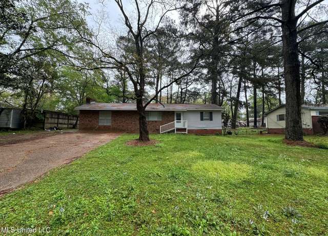 Property at 3118 Shirley Dr, Jackson, MS 39212, 3 beds, 2 baths