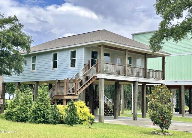 Property at 216 West Ave, Long Beach, MS 39560, 3 beds, 2 baths