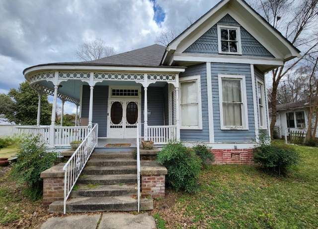 Property at 616 Grand Ave, Yazoo City, MS 39194, 5 beds, 3 baths