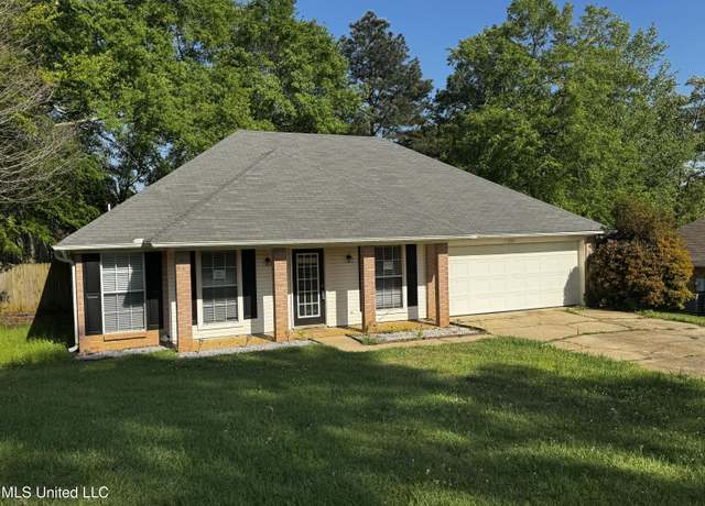 Property at 321 Busick Well Rd, Brandon, MS 39042, 3 beds, 2 baths