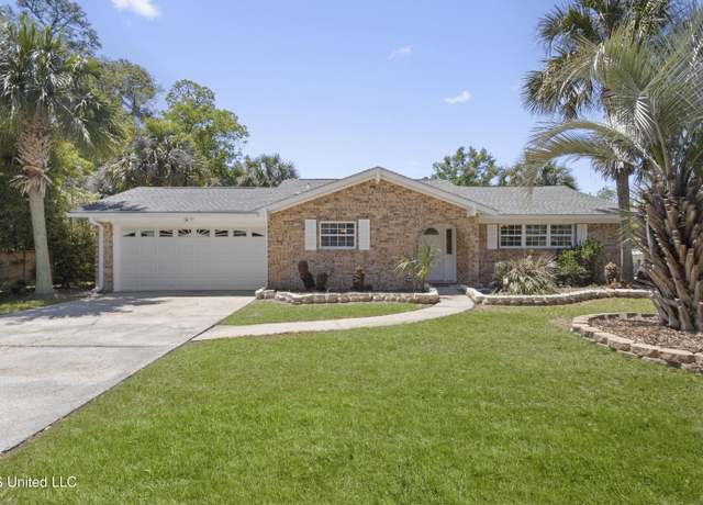 Property at 2637 Valleywood Dr, Gautier, MS 39553, 3 beds, 2 baths