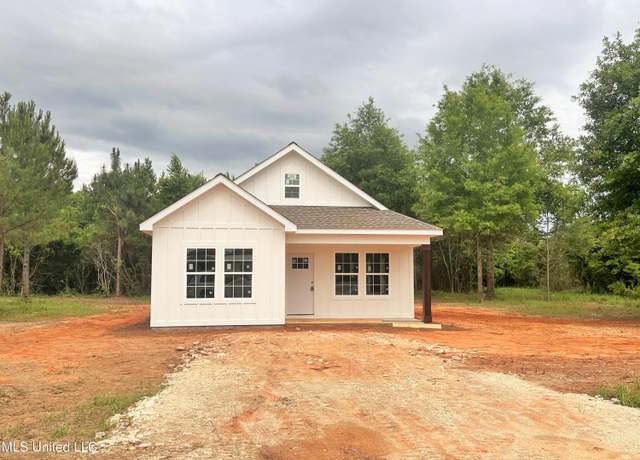 Property at 118 Shannon Ln, Lucedale, MS 39452, 3 beds, 2 baths