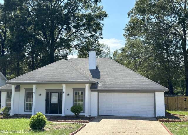 Property at 124 Holmar Dr, Brandon, MS 39047, 3 beds, 2 baths