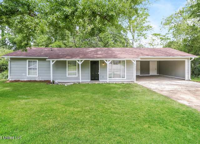 Property at 1026 Branch St, Jackson, MS 39212, 3 beds, 2 baths