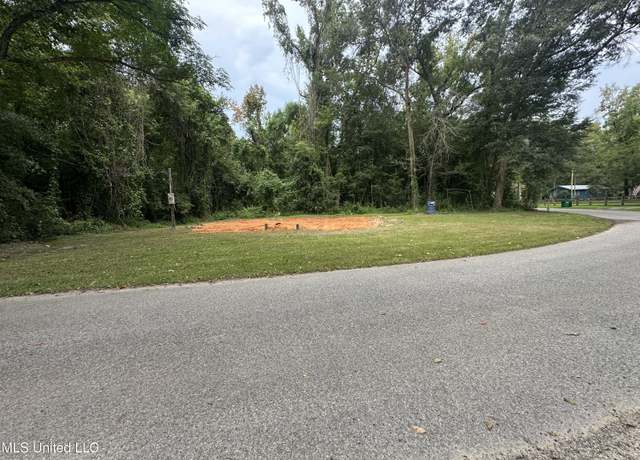 Property at 25112 Turps Dr, Lucedale, MS 39452